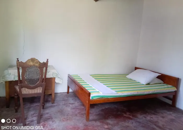 Galle Side Homestay