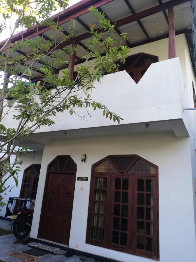 Side Galle